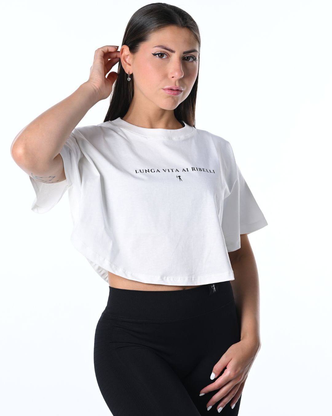 Mantella Crop - "LUNGA VITA AI RIBELLI"